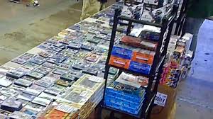 I bought the beckett baseball card price guide a few years ago, and i decided to get a newer copy to update my values and price some more recent cards i have. Flea Market Finds Old Baseball Card Sets And Boxes Ticket Stubs And More Youtube