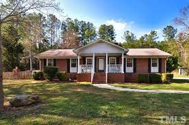 How to upgrade exterior of brick house, updating a brick patio. Help Updating 70s Brick Ranch Exterior