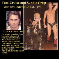 Por medio de redes sociales trascendió que la madrugada de este 29 de enero perdió la vida sandie crisp la mujer transgénero mundialmente conocida detrás del video viral 'obedece a la morsa'. Sandie E Crisp On Twitter This Picture Shows That Tom Cruise Did In Fact Work As A Male Stripper In 1992 At The Miss Gay Universal Ball