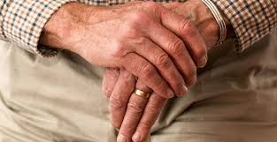 Eso sí, a raíz de la pandemia por el coronavirus, todos los que festejaron su aniversario entre el 8 de febrero al 2 de julio del 2021, tienen hasta el 01 de julio del 2022 para presentar sus solicitudes. Cumples 50 Anos De Matrimonio Revisa Los Requisitos Para Recibir Los 337 847 Del Bono Bodas De Oro Mega