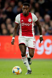 41 105 tykkäystä · 7 670 puhuu tästä. Quincy Promes Pes Stats Psd