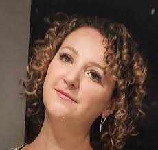 ⚫️PROFUNDO PESAR POR EL FALLECIMIENTO DE MARÍA MARTA CONDERANNE Su historia  se convirtio en un simbolo de lucha contra el cancer y motivó a sus amigas  a crear el grupo de Pelucas