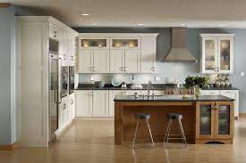 Kitchen cabinets aren't complete without a countertop and kitchen sink. The Most Outstanding Of Home Depot Kitchen Cabinets Design And Concept Kitchen Cabinets Prices Home Depot Kitchen Beautiful Kitchen Cabinets