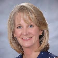 Kay Wallis's Instagram, Twitter & Facebook