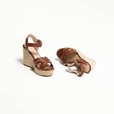 Pour la plage ou pour une promenade, les espadrilles se révèlent être des chaussures parfaites en cas de grosses chaleurs. SoseÈ™te La Cateva Zile DistanÈ›Äƒ Design Rafinat Espadrille Marron Femme 101openstories Org