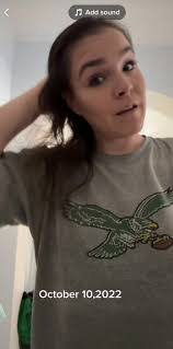 Peyton Hicks's Instagram, Twitter & Facebook