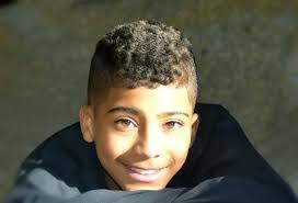 Zahara Harris's Instagram, Twitter & Facebook