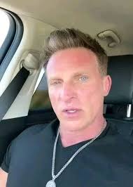 Am under blackmailing I can't keep hiding this I want everyone to know  about this Talk to me if you really want to hear about this