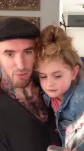 Ben Saunders over Femke Meines