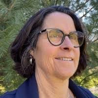 Grace Vandal's Instagram, Twitter & Facebook