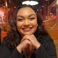 Patricia Krohn's Instagram, Twitter & Facebook