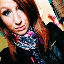 Miranda Wallace (mirandaaaaaxox)