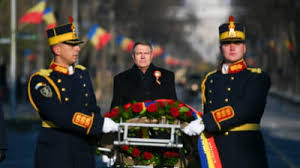 Insa marti dimineata, pe ordinea de zi a camerei deputatilor, figura programarea pentru votul final, in procedura de urgenta, a propunerii legislative pentru amnistierea unor infractiuni si gratierea unor pedepse. Iohannis Atac Dur La Dragnea Memoria Martirilor Revolutiei E Intinata De Infractori Care Vor Sa Impuna Amnistia Si Gratierea Mobile