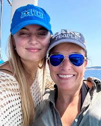 Our sisters took to career fair today to talk to recruiters, explore career  opportunities, and get some more networking experience! Good luck to  everyone