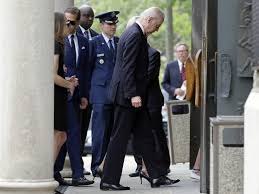 Her beaux between marriage generally fell into two categories: Beau Biden Vice President S Son Remembered In Delaware Service The Two Way Npr