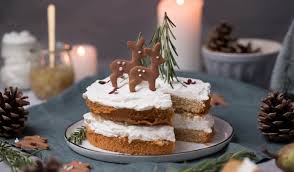 Spekulatius Torte Mit Quark Und Lebkuchen Rehen Fraulein Meer Backt Lebensmittel Essen Backrezepte Torten