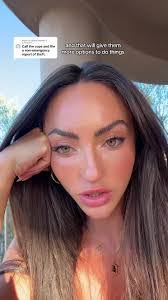 Casandra Fox's Instagram, Twitter & Facebook