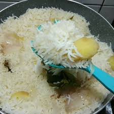 Farah recommends bubur lambuk — a rice porridge dish, or congee, cooked with assorted spices. Resepi Bubur Lambuk Kelantan Resepimee Junotee Com