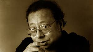 I love behind the scenes photos of soundtrack making, and this one is too good for words. R D Burman Birthday Special 10 Iconic Songs That Ll Make You Forget The World Around You India Com