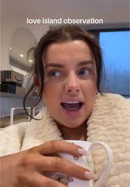 Love Island Insights: Chelsea's Beach Lifestyle