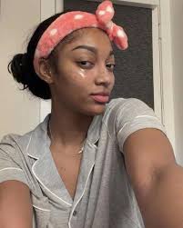 I'm hurt 💔🥺 all I want now is “hello”from my special man ❤️❤️