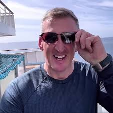 Dave Ash Cert Ed, RMA, DipHyp, FREC4