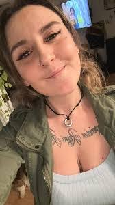 Rachel Tussey's Instagram, Twitter & Facebook