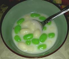 Hidupkn api,masak api perlahan,kacau biar gula tu sebati dgn bubur tu,dalam 6 ke 7 minit, kacau baru letak santan,letak sagu tadi. Jom Buat Kuih Butir Nangka Untuk Minum Petang Sinaran Wanita