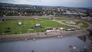 Velg et abonnement for å se mer informasjon. Bjerke Travbane Og Omegn Oslovideo No