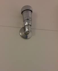 Was Fur Ein Rohr Ist Das Im Bad Haus Handwerk Immobilien