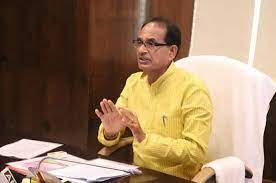 CM Shivraj big gift to lakhs of people of MP, 50,000 will get home entry,  amount transferred to account | MP News : 1 लाख से अधिक हितग्राहियों को  सीएम शिवराज देंगे