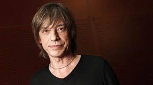 ʒɑ̃ lwi obɛʁ, born 12 april 1955) is a french singer songwriter, guitarist, composer and producer. Jean Louis Aubert Alchetron The Free Social Encyclopedia