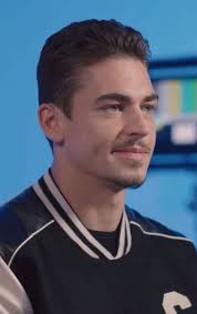 Sub volume not following amp volume control?