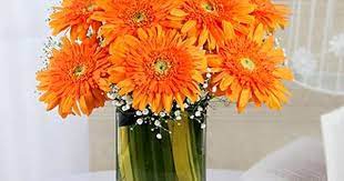 Orange Flowers In India Order Orange Flower Arrangement Lily Roses Igp Vase Arrangements Orange Flowers Flowers