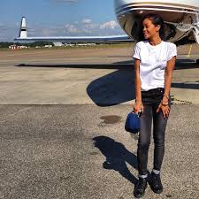 Travelling In Givenchy Haus Of Rihanna Rihanna Outfits Rihanna Rihanna Style