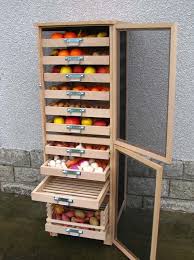 Conserver Naturellement Vos Fruits Et Legumes Jardin Et Saisons Rangement Legumes Meuble A Fabriquer Soi Meme Projets Bois