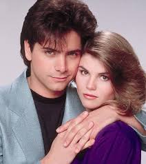 Day 2 of my favorite 90s couples in honor of Vday month! ❤️Uncle Jesse &  Aunt Becky❤️ I grew up watching Full House reruns and since I was a child  these two