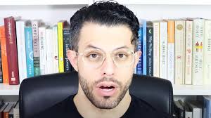 YouTube's 'Penis Enlargement' Grifter Leo Rex Suffers Bloody Death in  Thailand