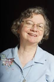 Kelly Cardillo's Instagram, Twitter & Facebook