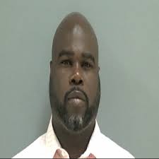 Darlington man faces sex charges The Darlington Police Department has  charged a Darlington man with criminal sexual conduct with a minor, third  degree, the department said in a statement. Kelvin Shanard Charles,