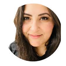 Amy Silas's Instagram, Twitter & Facebook