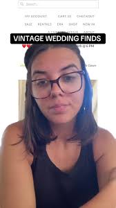 Encuentra vestidos vintage para bodas únicas