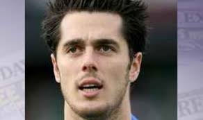 Tom Hateley urges John Sutton to remain a steelman