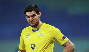 Яремчук роман олегович / roman yaremchuk. Istochnik Yaremchuk Treniruetsya Po Individualnoj Programme Futbol Xsport Ua