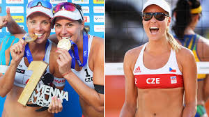 Markéta nausch sluková (33) je třetí z českých sportovců a druhá zástupkyně plážového volejbalu na olympijských hrách v tokiu s pozitivním testem na koronavirus. Mkkw3zzc Wbmwm