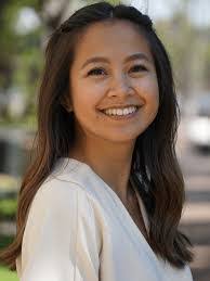 Angie Gil's Instagram, Twitter & Facebook