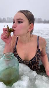 Ice Qieen Arianna Nurse