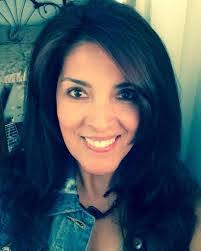 Juliana Barela's Instagram, Twitter & Facebook