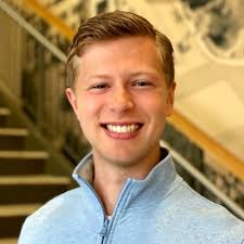 I am happy to announce that I will be joining Grant Thornton as a  Transactions Advisory Intern for the Summer of 2022 out of the Chicago  office!