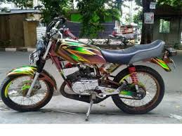 99 modifikasi rx king warna hitam paling keren pecinta modifikasi. 20 Modifikasi Yamaha Rx King Standar Minimalis Dan Tampil Elegant